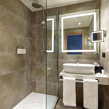 Radisson فندق فيرّارا