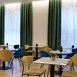 Ξενοδοχείο Radisson 4*