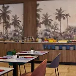 Radisson