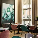 Radisson Szálloda 4*