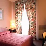 Ξενοδοχείο Radisson 4*
