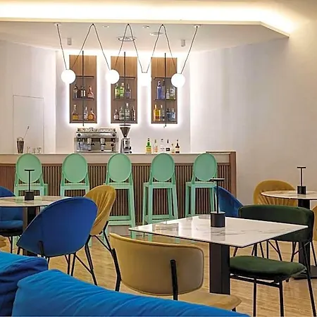 Radisson 호텔 4*