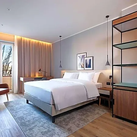 Radisson 호텔 4*
