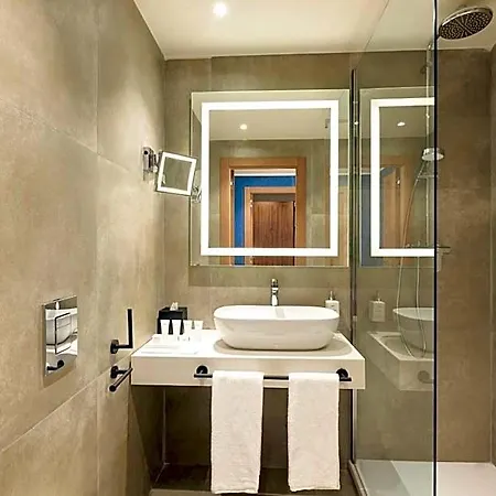Radisson 4* 페라라